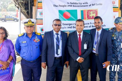 Bangladesh delivers urgent aid to Sri Lanka