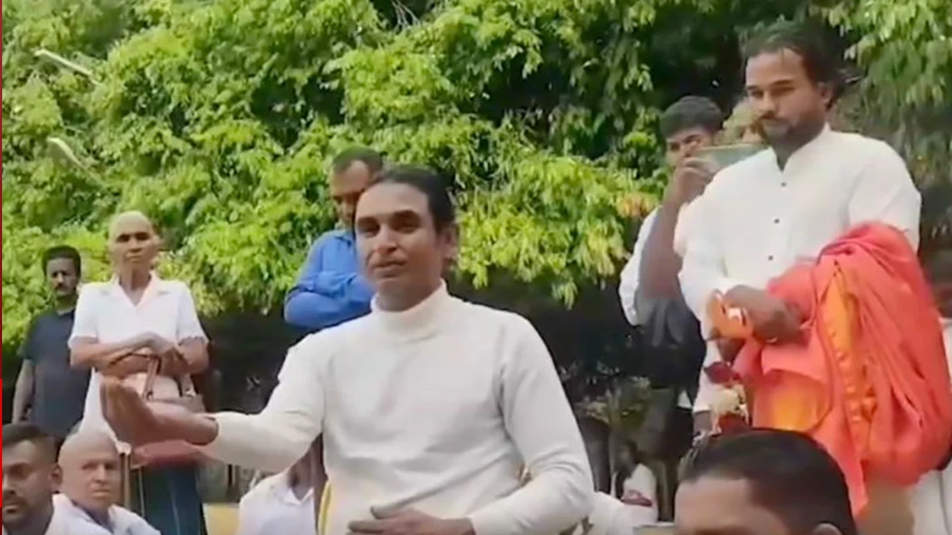 අවලෝකිතේශ්වර