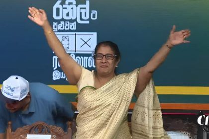තලතා අතුකෝරළ