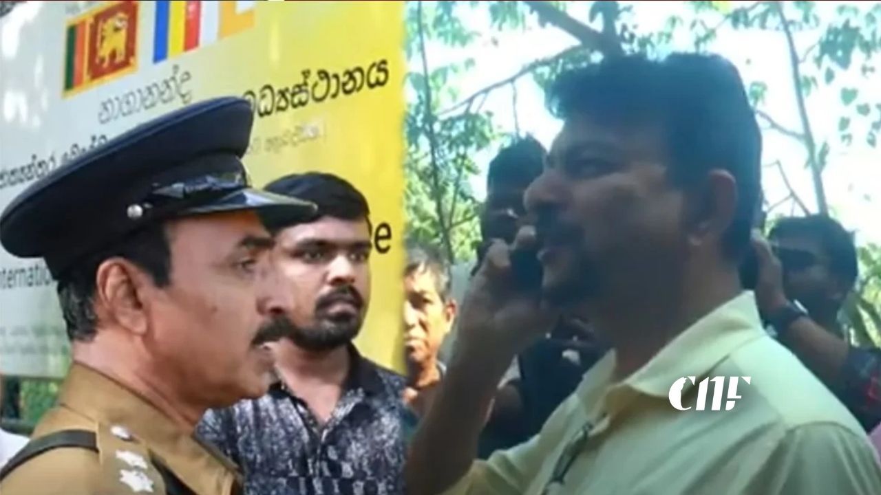මහින්ද රාජපක්ෂ